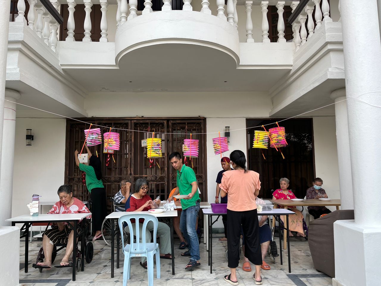 Amazing Grace Caring Home (Amazing Grace Senior Home)