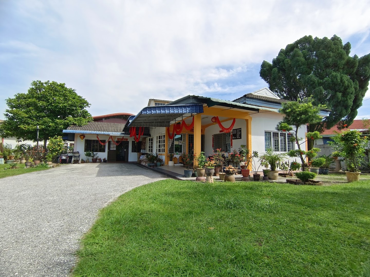 Noble Care (Mid Valley) photo 3