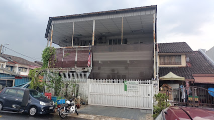 PAPA & MAMA CARE CENTRE