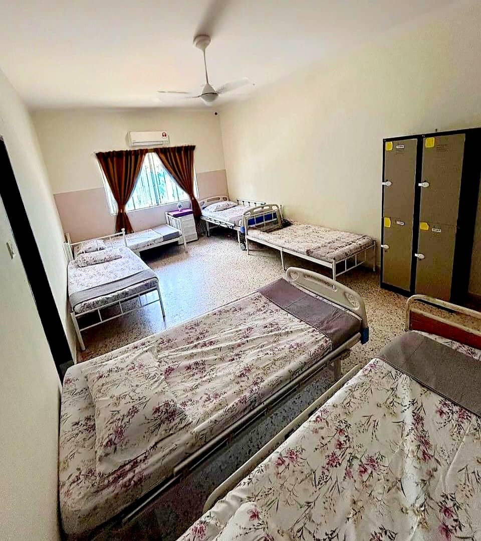 Pusat Jagaan Warga Emas Anwarul Mahabbah Care Centre Johor Bahru photo 3